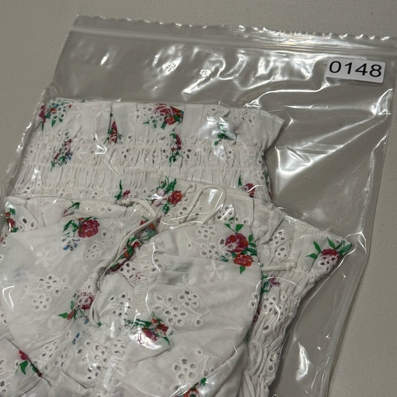 For Love & Lemons Size Small White Eyelet Floral Cottage Boho Romantic Crop Top - Picture 7 of 7